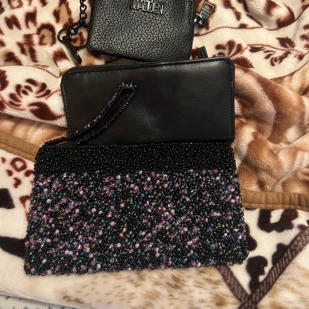 Elegant Black and Multicolor Beaded Clutch